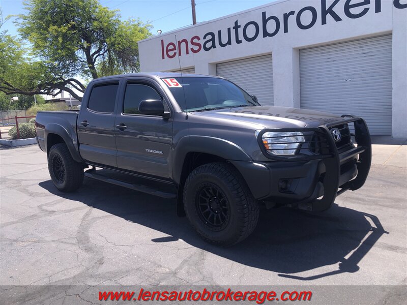 Used 2015 Toyota Tacoma PreRunner w/ Convenience Package RWD image 2