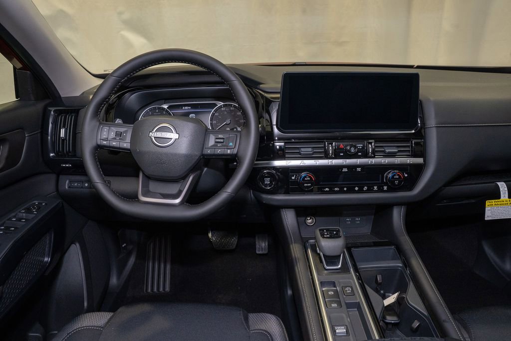 New 2026 Nissan Pathfinder SV image 8