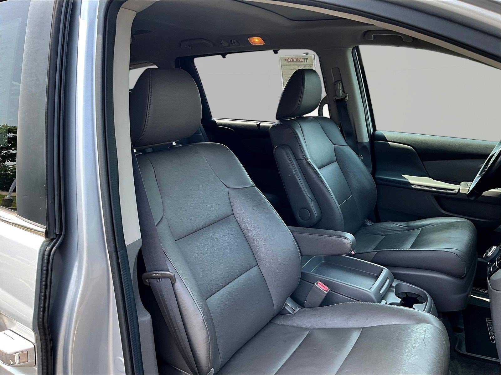 Used 2014 Honda Odyssey EX-L image 30
