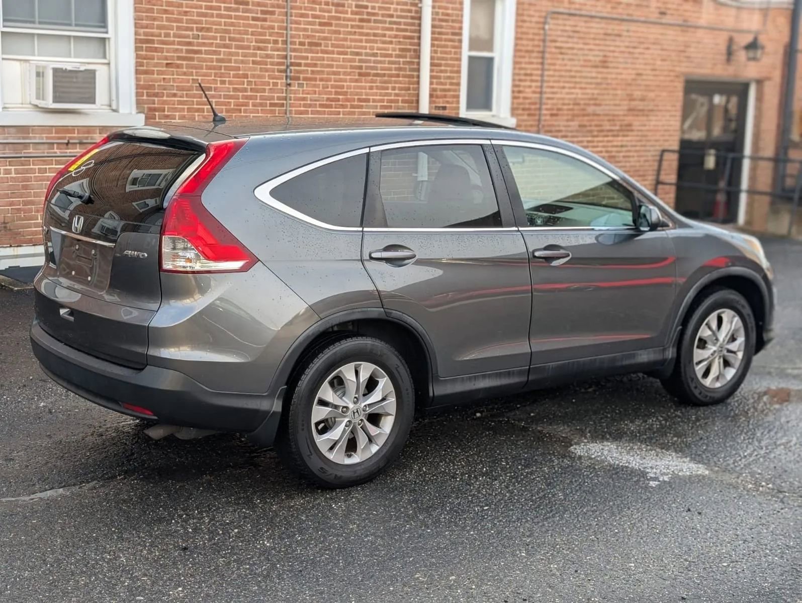 Used 2012 Honda CR-V EX image 7