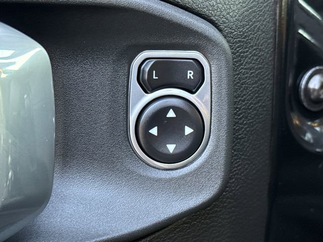 Used 2024 Jeep Wrangler Unlimited Rubicon w/ Convenience Group image 21