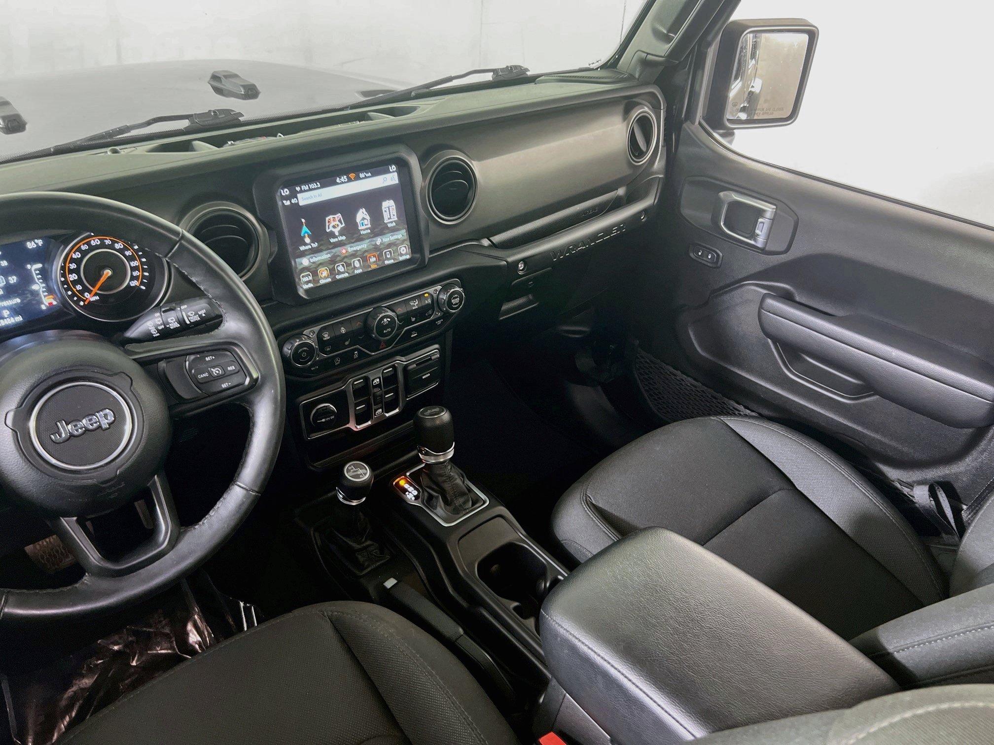 Used 2023 Jeep Wrangler Unlimited Sport AWD/4WD image 23
