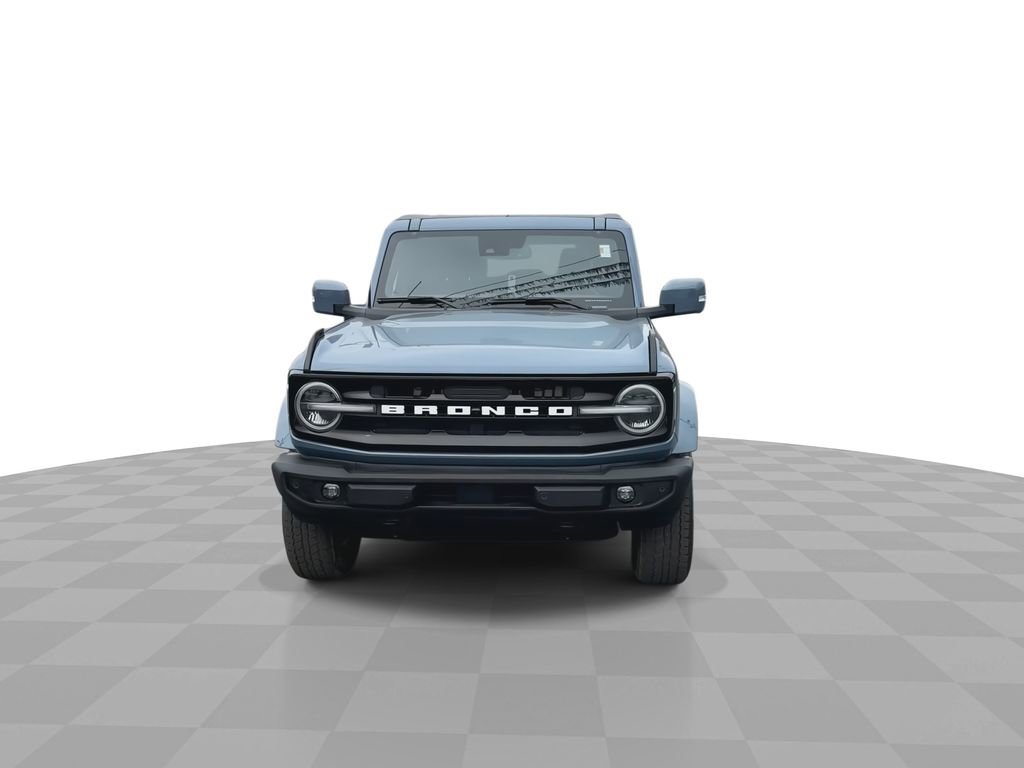 Used 2024 Ford Bronco Outer Banks image 3