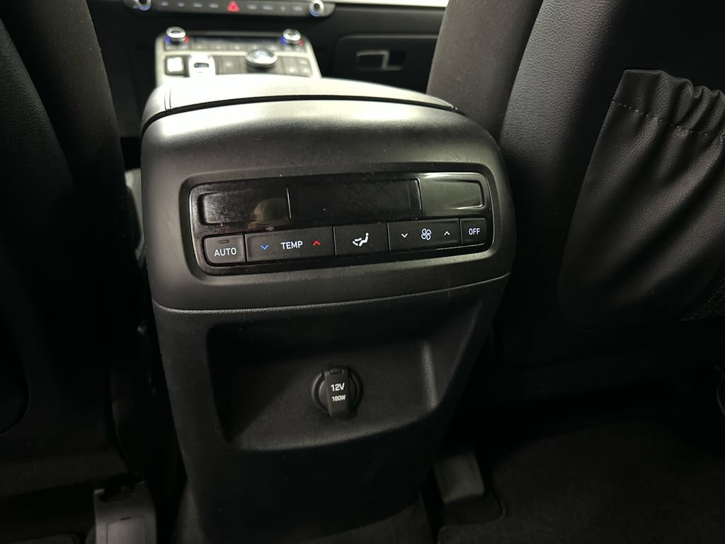 Used 2025 Hyundai Palisade SE FWD image 22