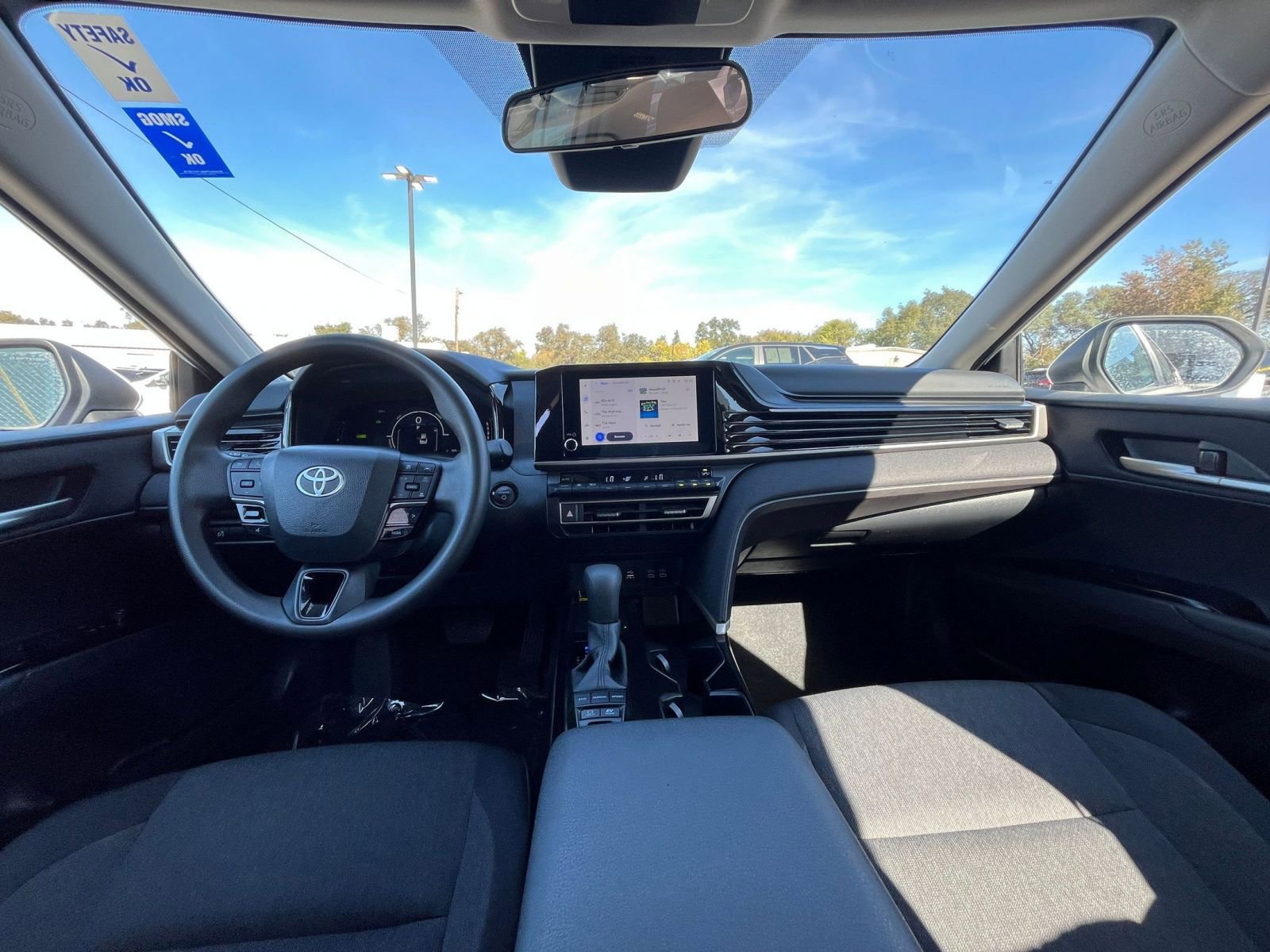 Used 2025 Toyota Camry LE image 39