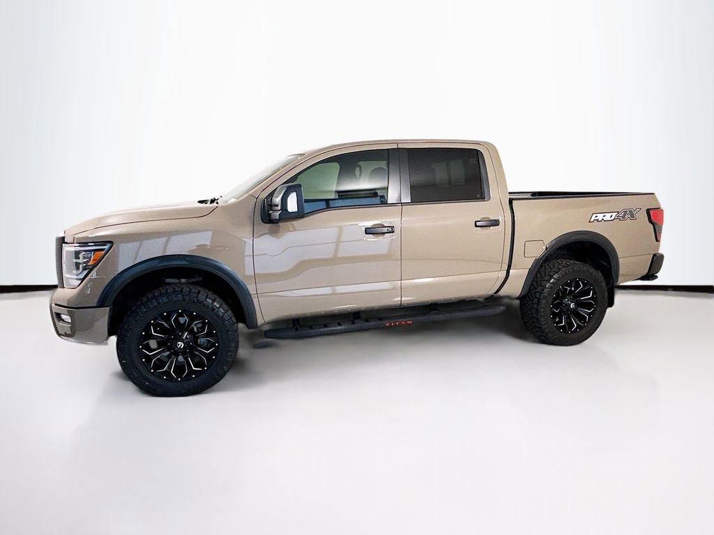 Used 2023 Nissan Titan PRO-4X w/ Pro-4x Convenience Package AWD/4WD image 8