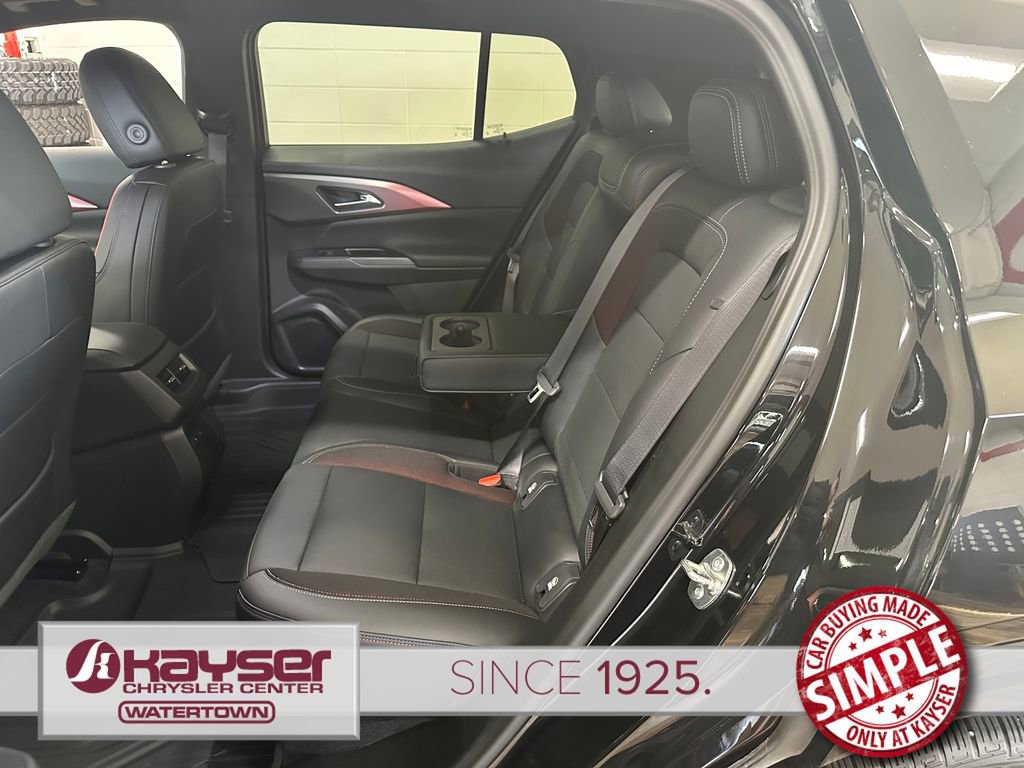 Used 2024 Chevrolet Equinox EV RS image 32