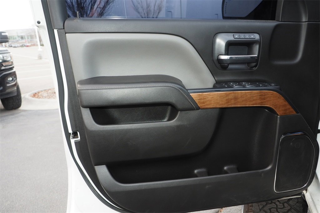 Used 2018 Chevrolet Silverado 1500 LTZ w/ Texas Edition image 14