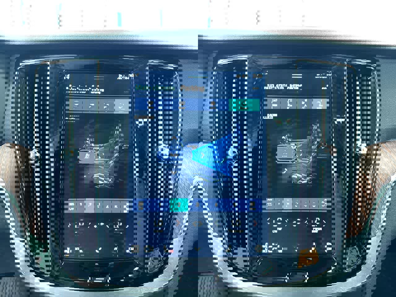 Used 2025 Volvo V60 B5 Cross Country Plus image 28