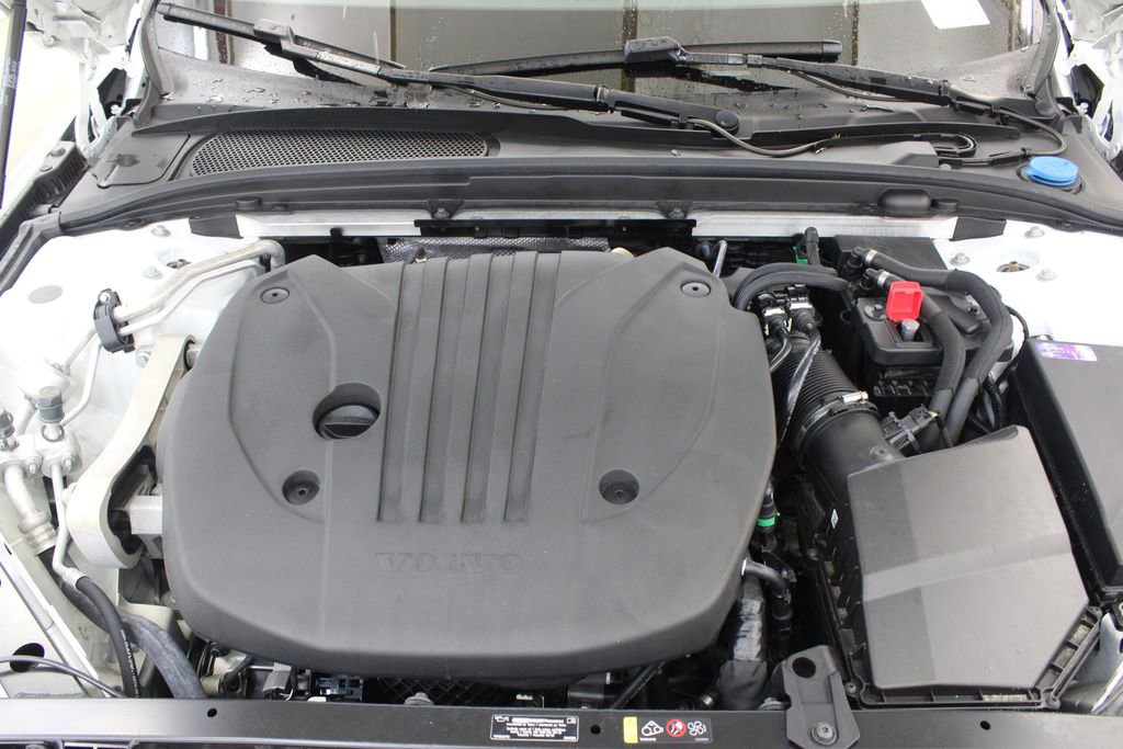Used 2024 Volvo S60 B5 Plus FWD image 34