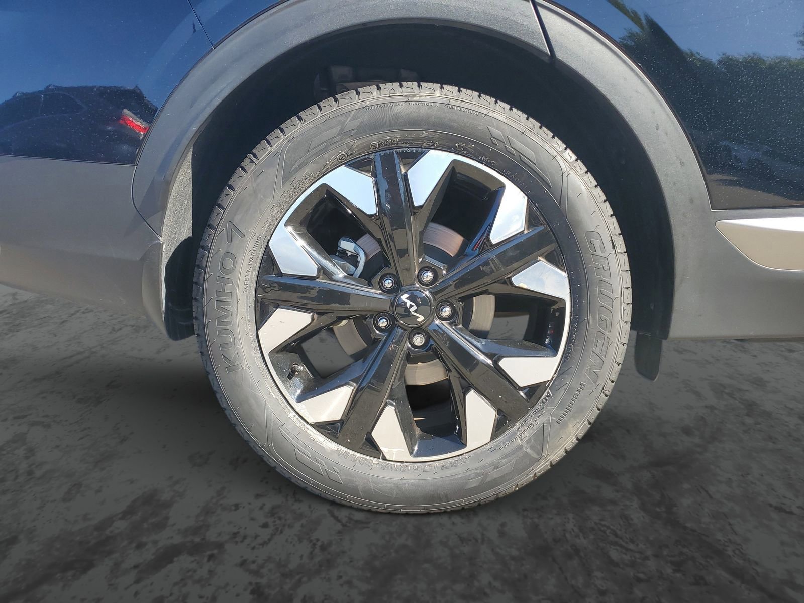 Used 2024 Kia Sportage X-Line w/ X-Line Premium Package image 5