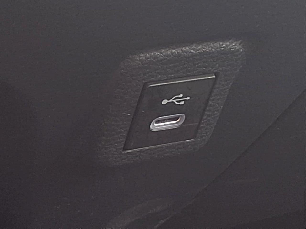 Used 2024 Toyota Corolla LE FWD image 16