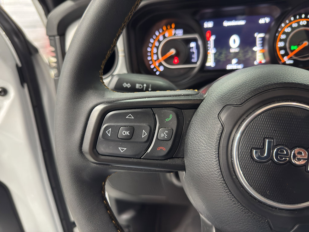 Used 2024 Jeep Wrangler Willys image 32