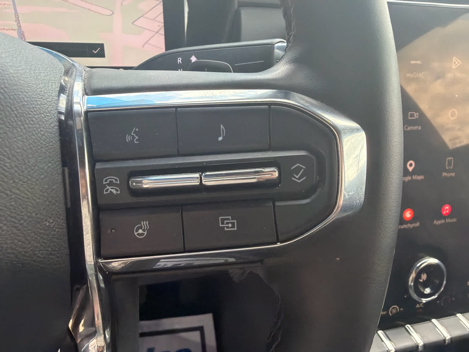 Used 2026 GMC Terrain Elevation AWD/4WD image 16
