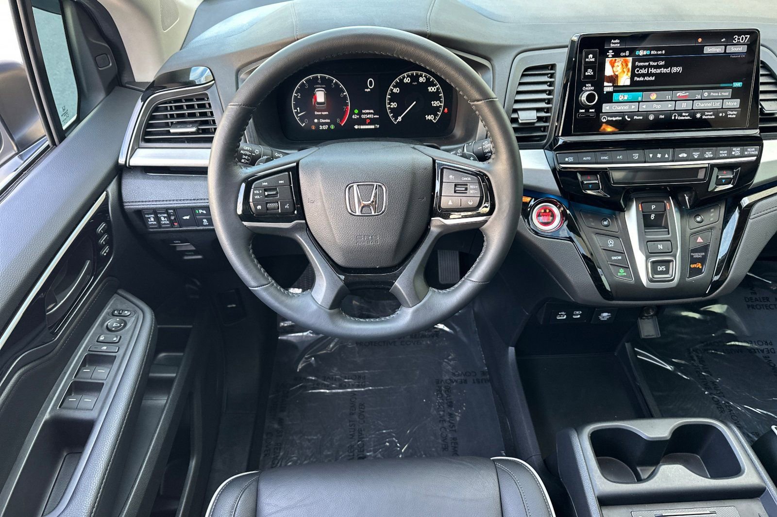 Used 2025 Honda Odyssey Touring image 14