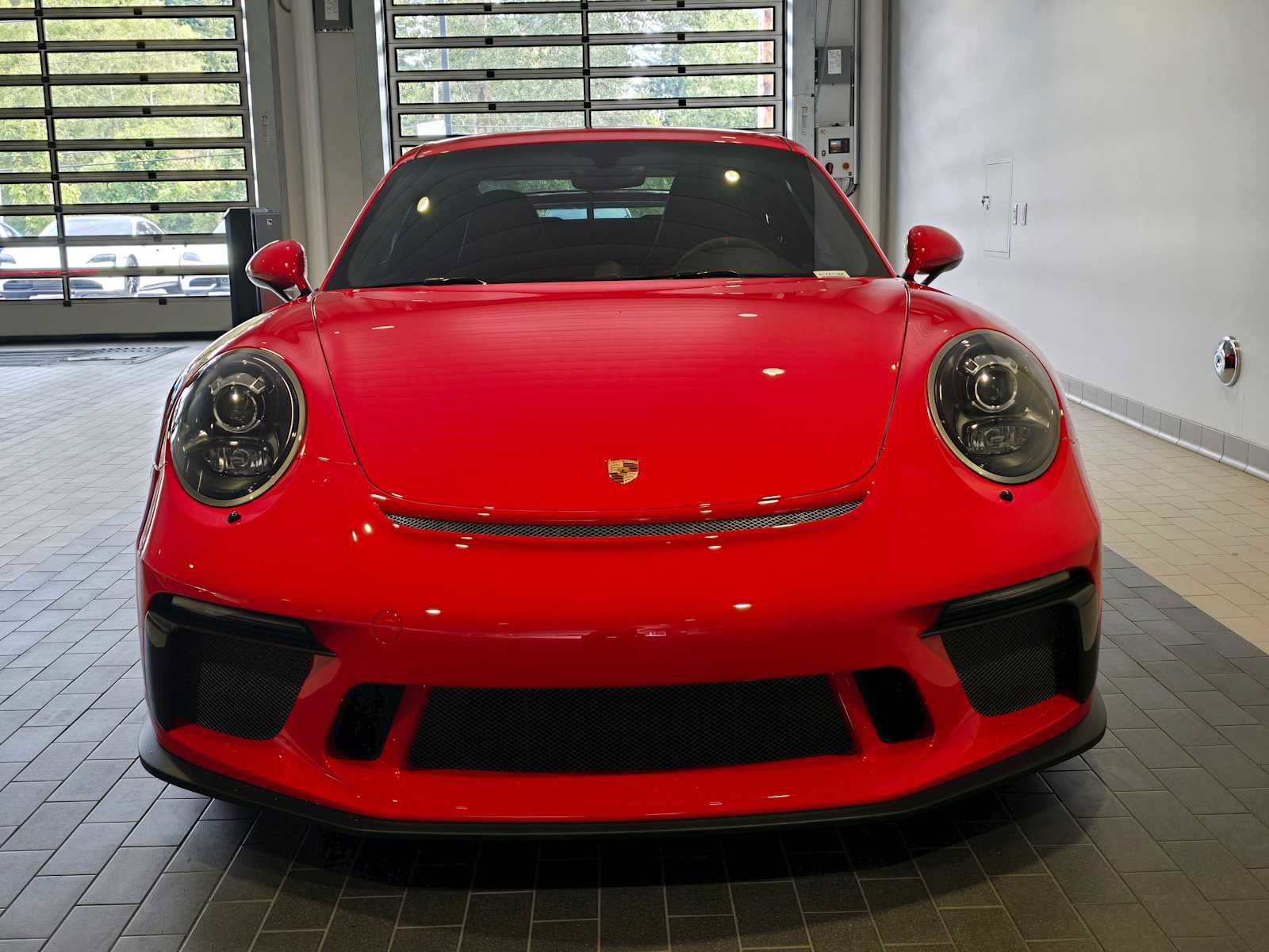 Used 2018 Porsche 911 GT3 image 10
