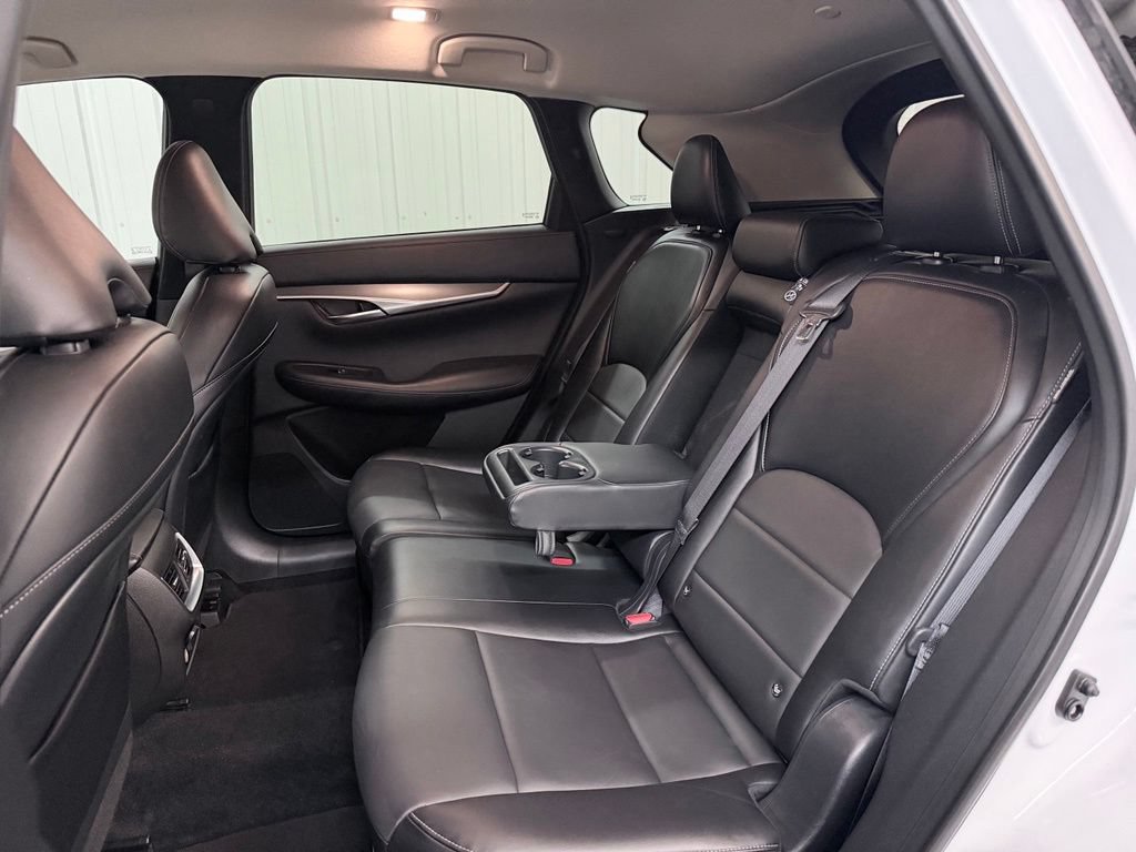 Used 2021 INFINITI QX50 Pure FWD image 31
