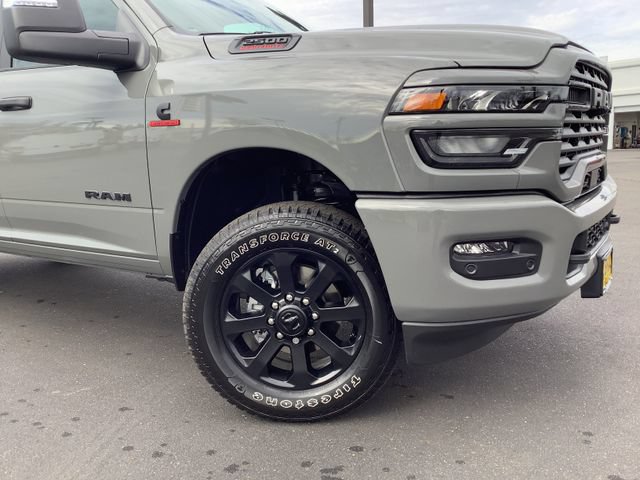 New 2026 RAM 2500 Big Horn AWD/4WD image 3