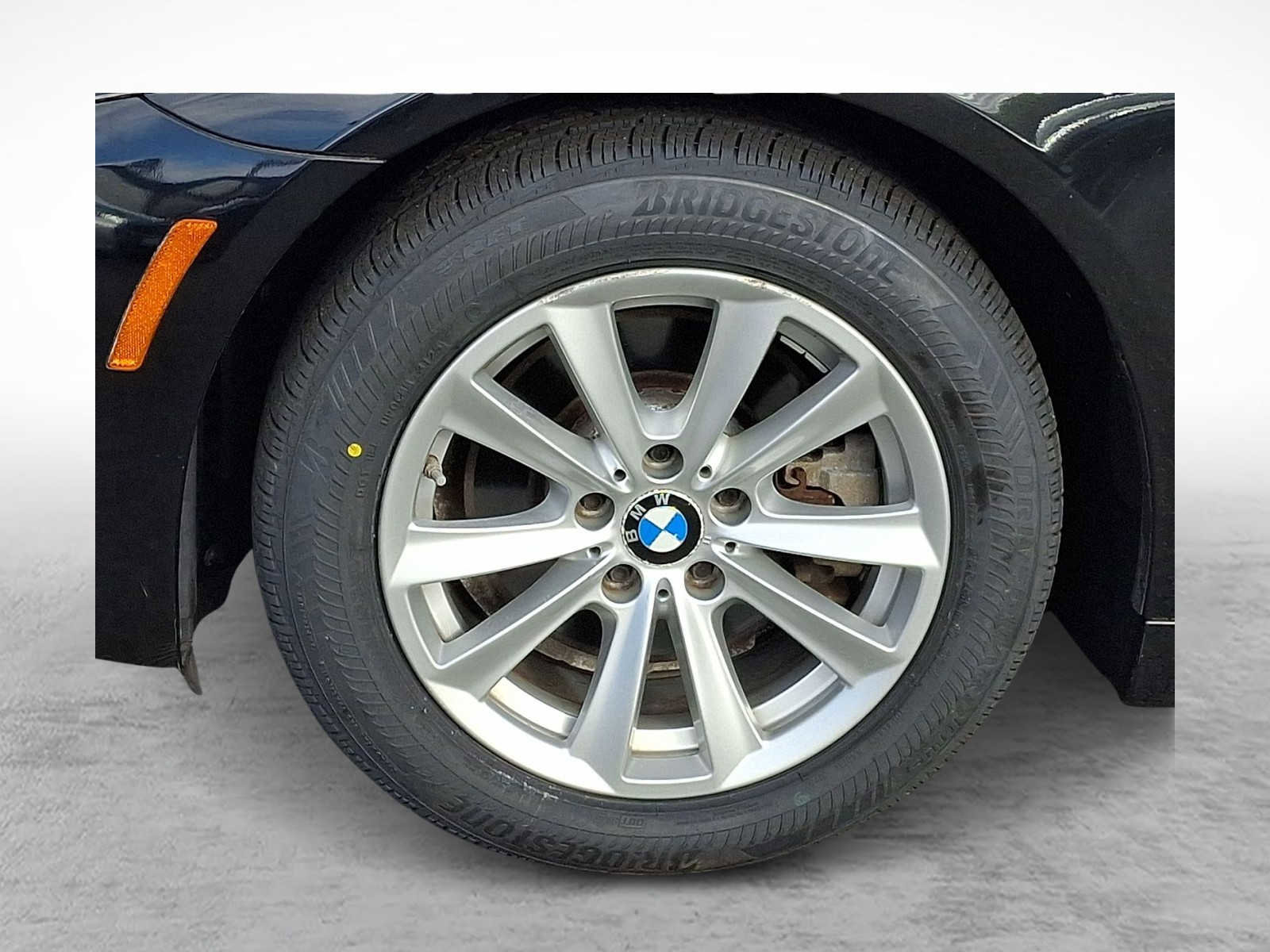 Used 2015 BMW 528i xDrive Sedan image 6