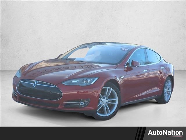 Used 2015 Tesla Model S 70 image 1