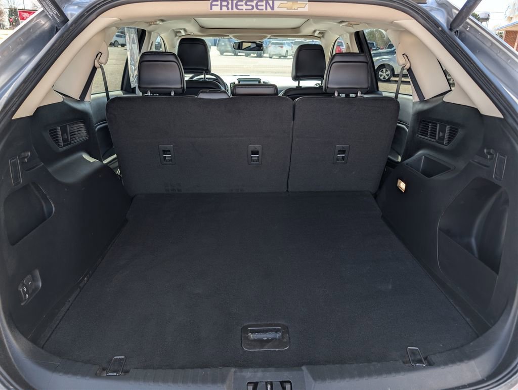 Used 2022 Ford Edge SEL w/ Convenience Package image 14