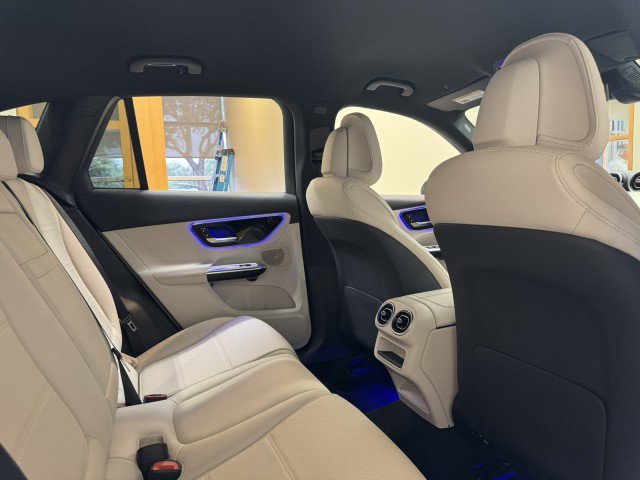 Certified 2025 Mercedes-Benz GLC 300 image 10