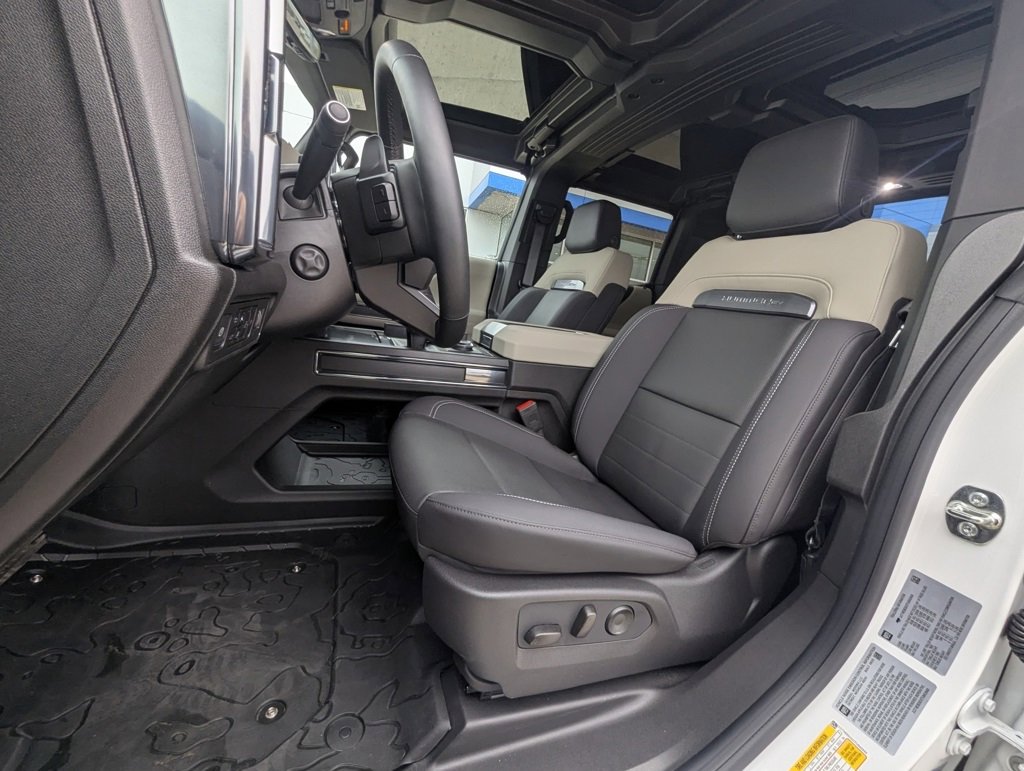 New 2026 GMC Hummer EV 4x4 Crew Cab image 17