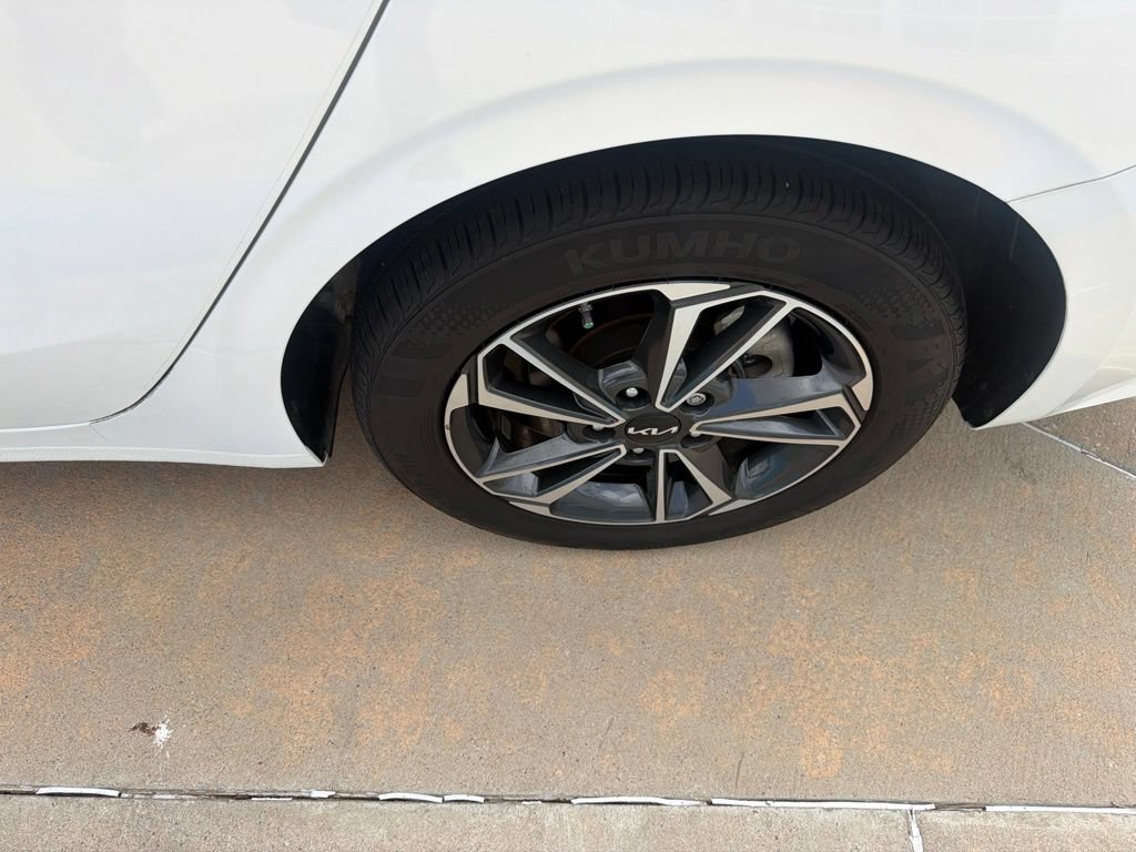 Used 2024 Kia Forte LXS w/ LXS Technology Package FWD image 20