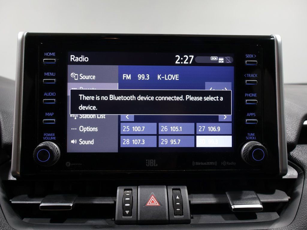 Used 2021 Toyota RAV4 XLE Premium image 33