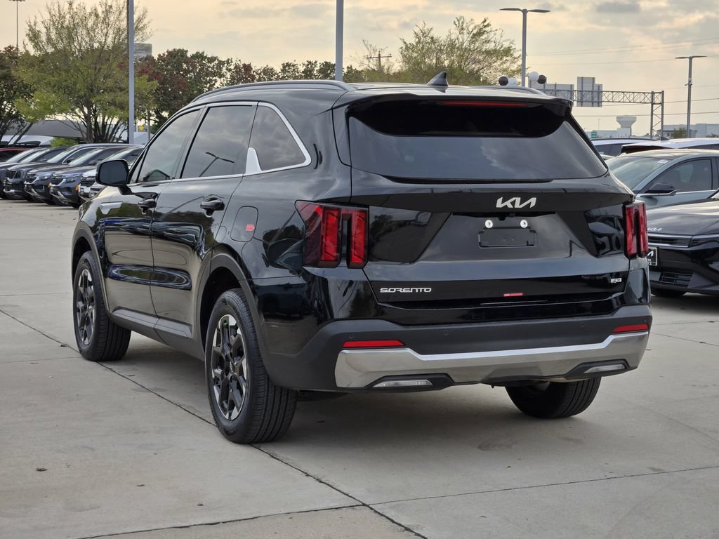 New 2025 Kia Sorento S AWD/4WD image 3
