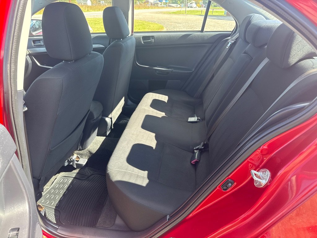 Used 2015 Mitsubishi Lancer DE image 15