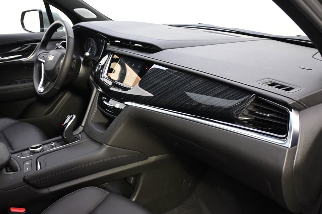 New 2025 Cadillac XT6 Premium Luxury w/ Technology Package image 15