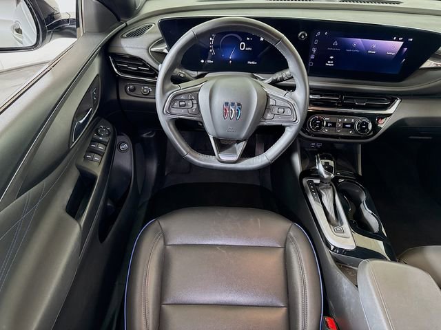 Used 2024 Buick Envista Sport Touring w/ Convenience I Package FWD image 19