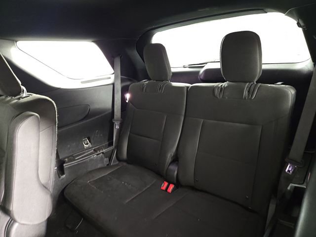 Used 2020 Ford Explorer XLT w/ Comfort Package image 15