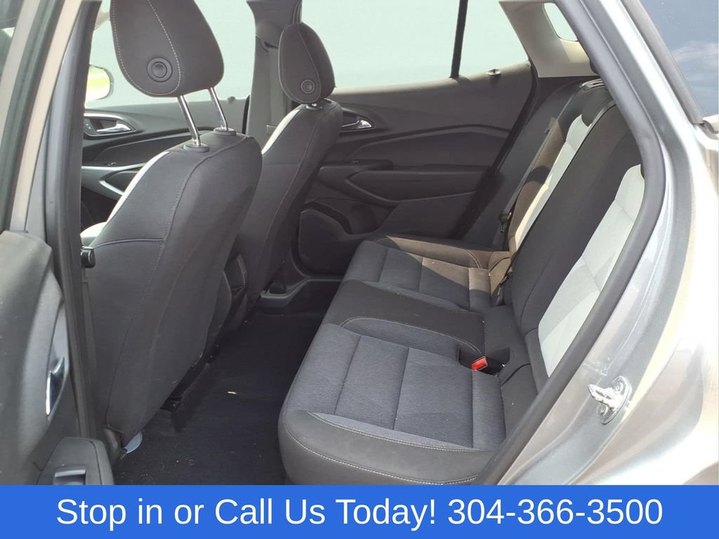 Used 2024 Chevrolet Trax LS w/ LS Convenience Package FWD image 12
