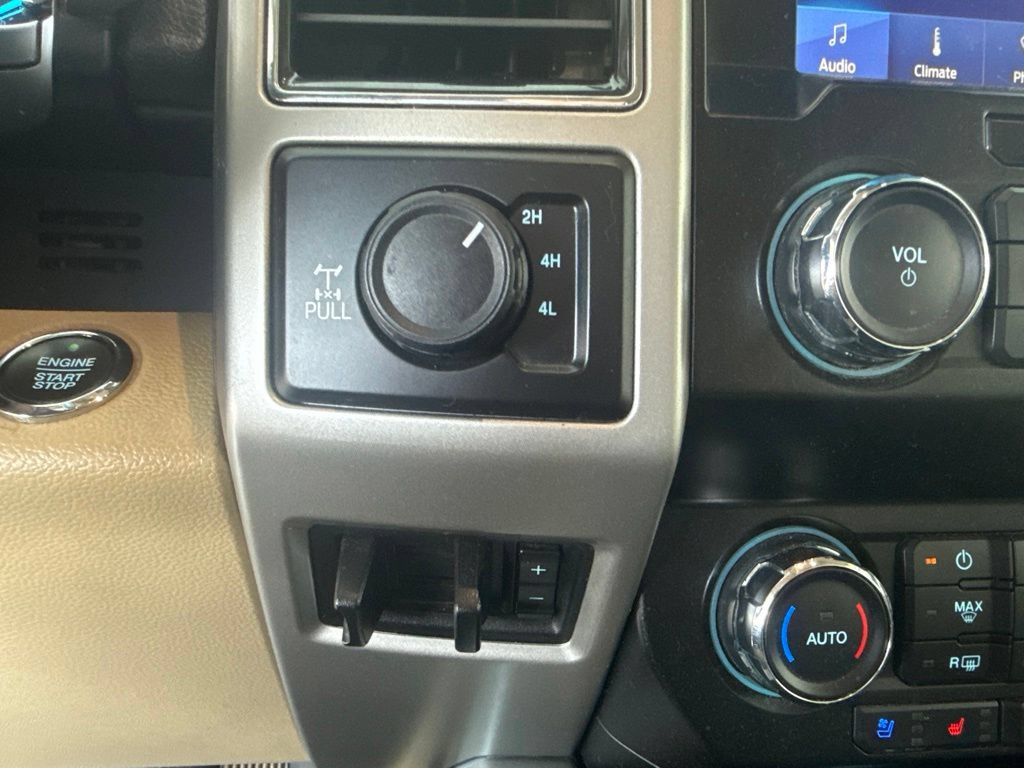Used 2020 Ford F250 Lariat w/ Lariat Ultimate Package AWD/4WD image 33
