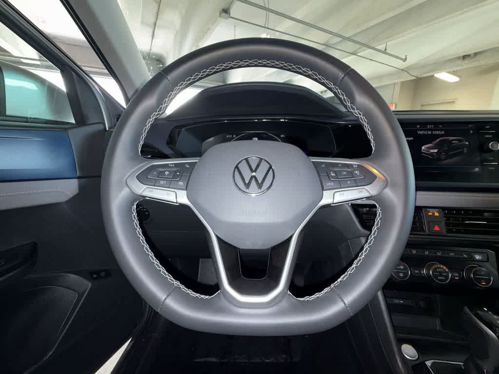 Used 2024 Volkswagen Taos SE AWD/4WD image 15