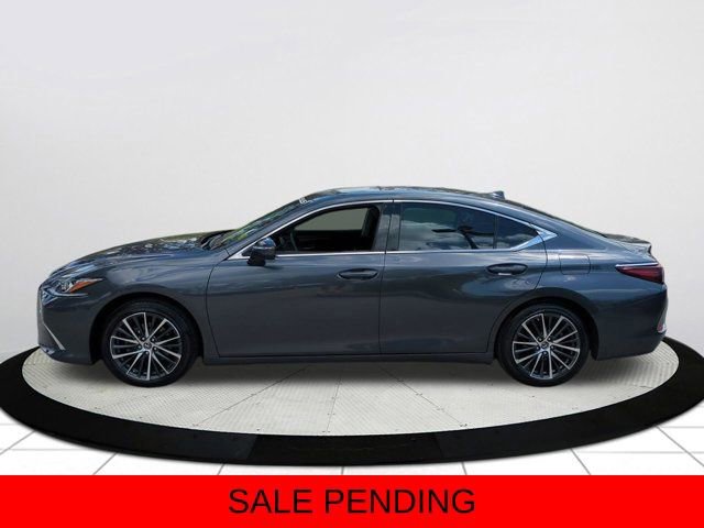 Certified 2025 Lexus ES 350 w/ Premium Package image 7