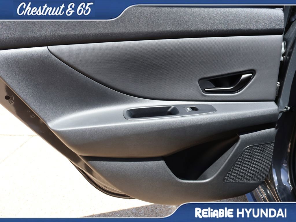 Certified 2025 Hyundai Elantra N Line FWD image 17