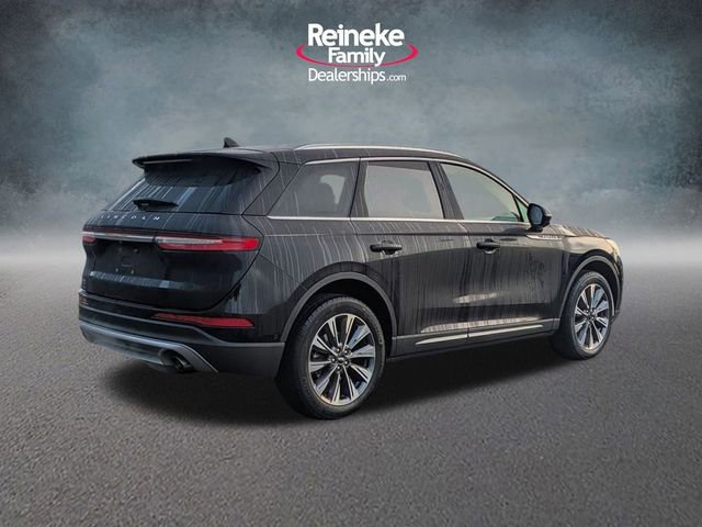 Used 2023 Lincoln Corsair Reserve w/ Towing Package AWD/4WD image 5