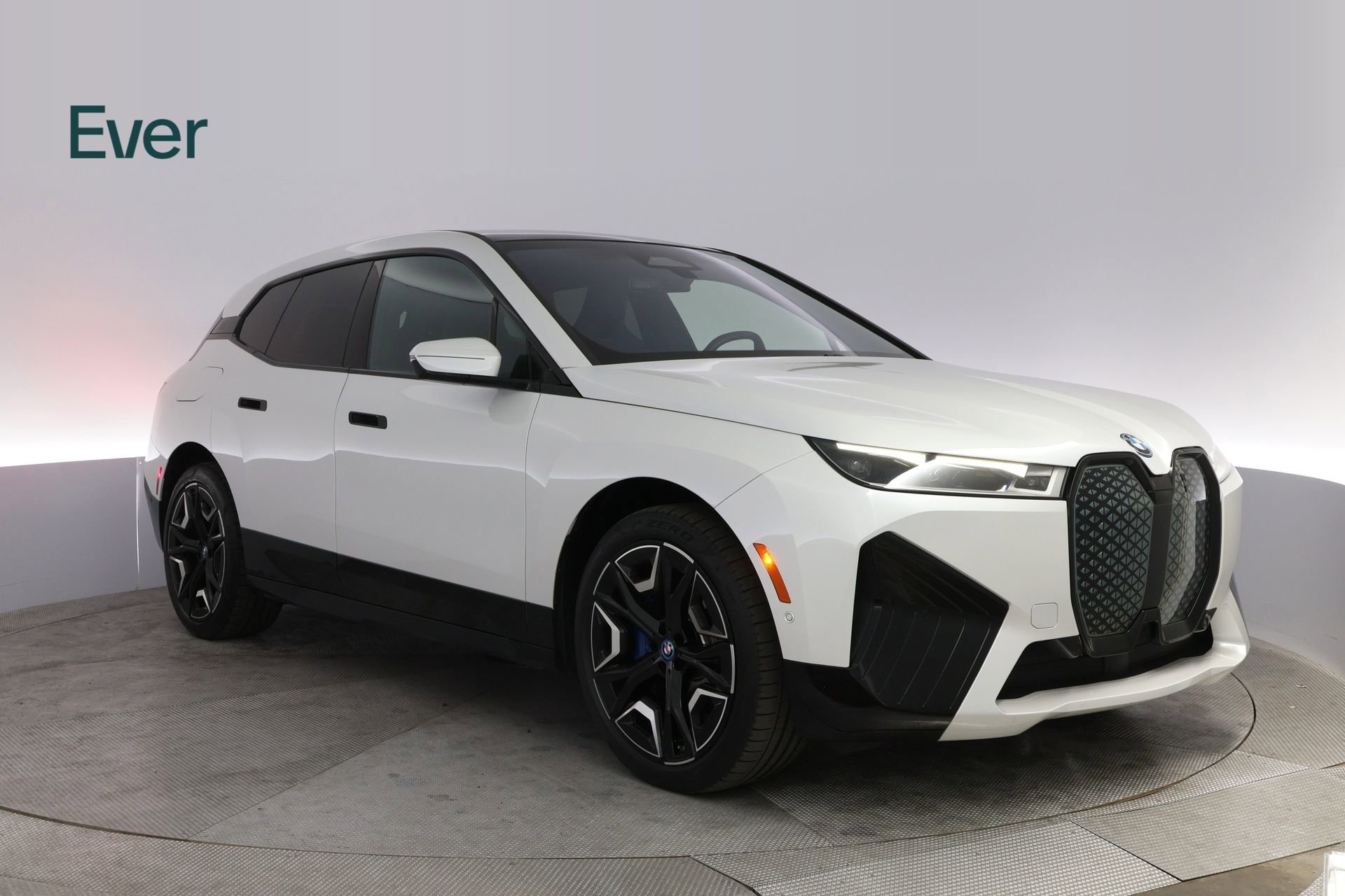 Used 2023 BMW iX xDrive50 w/ Sport Package image 13