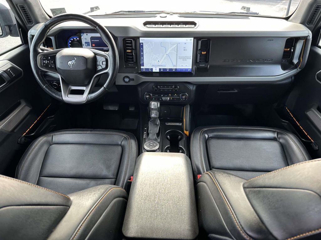 Used 2021 Ford Bronco Badlands image 2