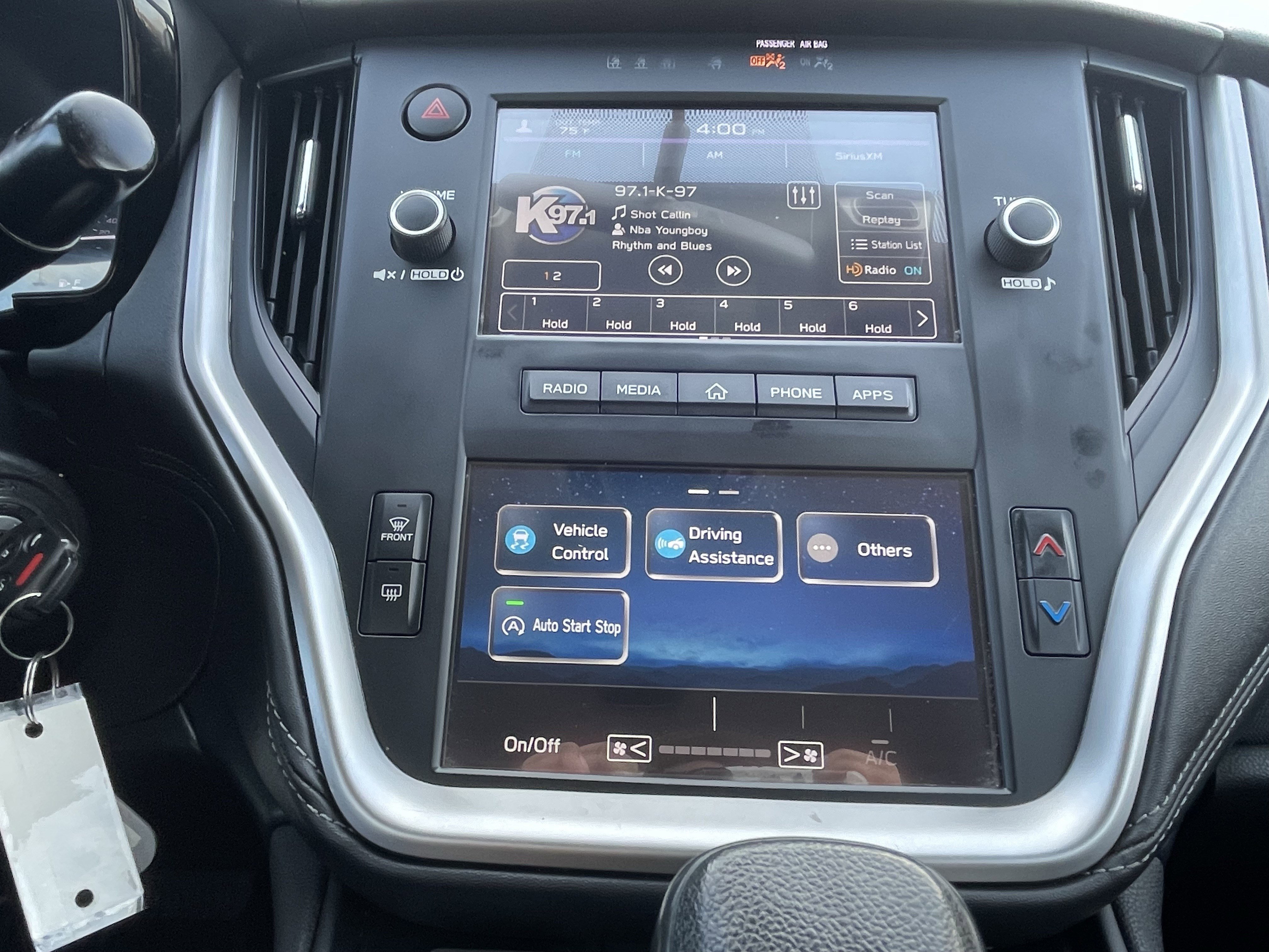 Used 2022 Subaru Legacy image 19