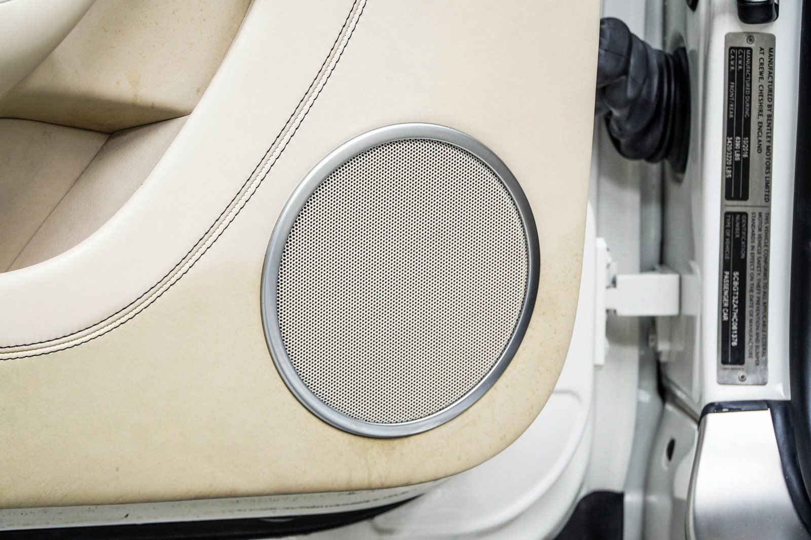 Used 2017 Bentley Continental GT image 34