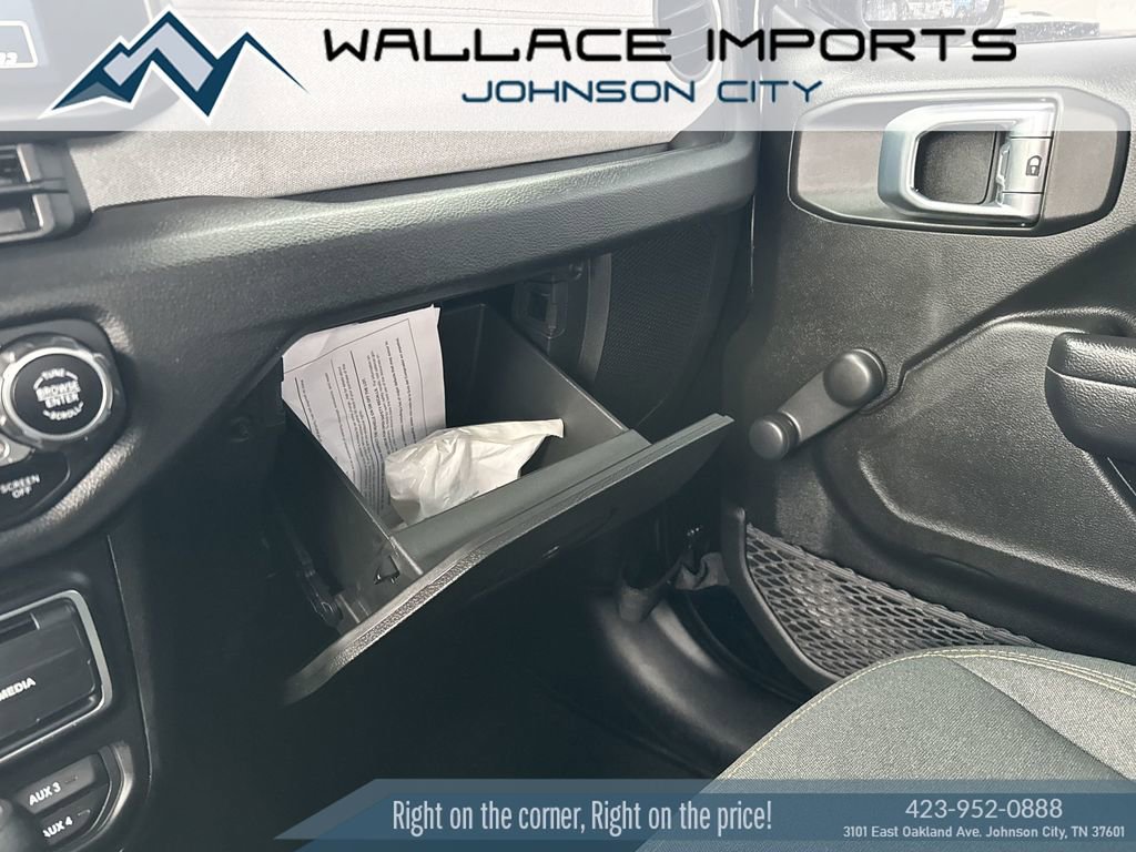 Used 2024 Jeep Gladiator Sport AWD/4WD image 20