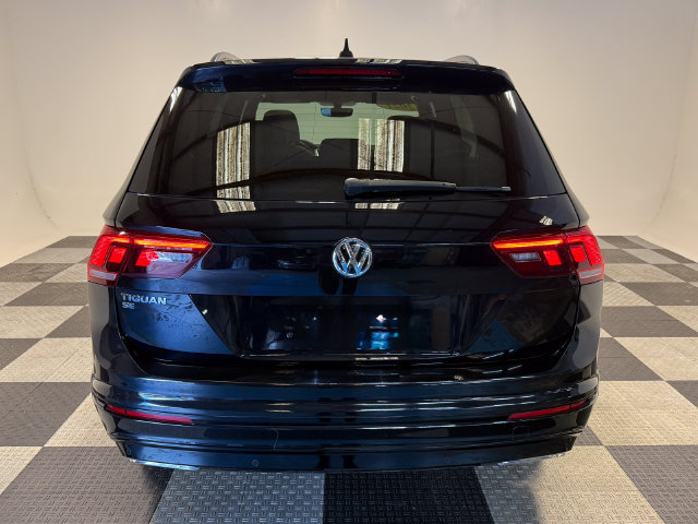 Certified 2021 Volkswagen Tiguan SE R-Line FWD image 4