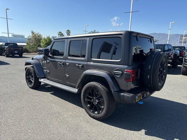 Used 2022 Jeep Wrangler Unlimited Sahara image 7