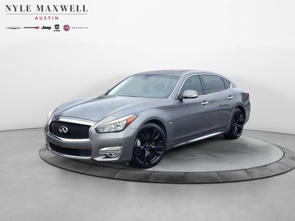 Used 2016 INFINITI Q70 L 5.6 w/ V8 Deluxe Technology Package