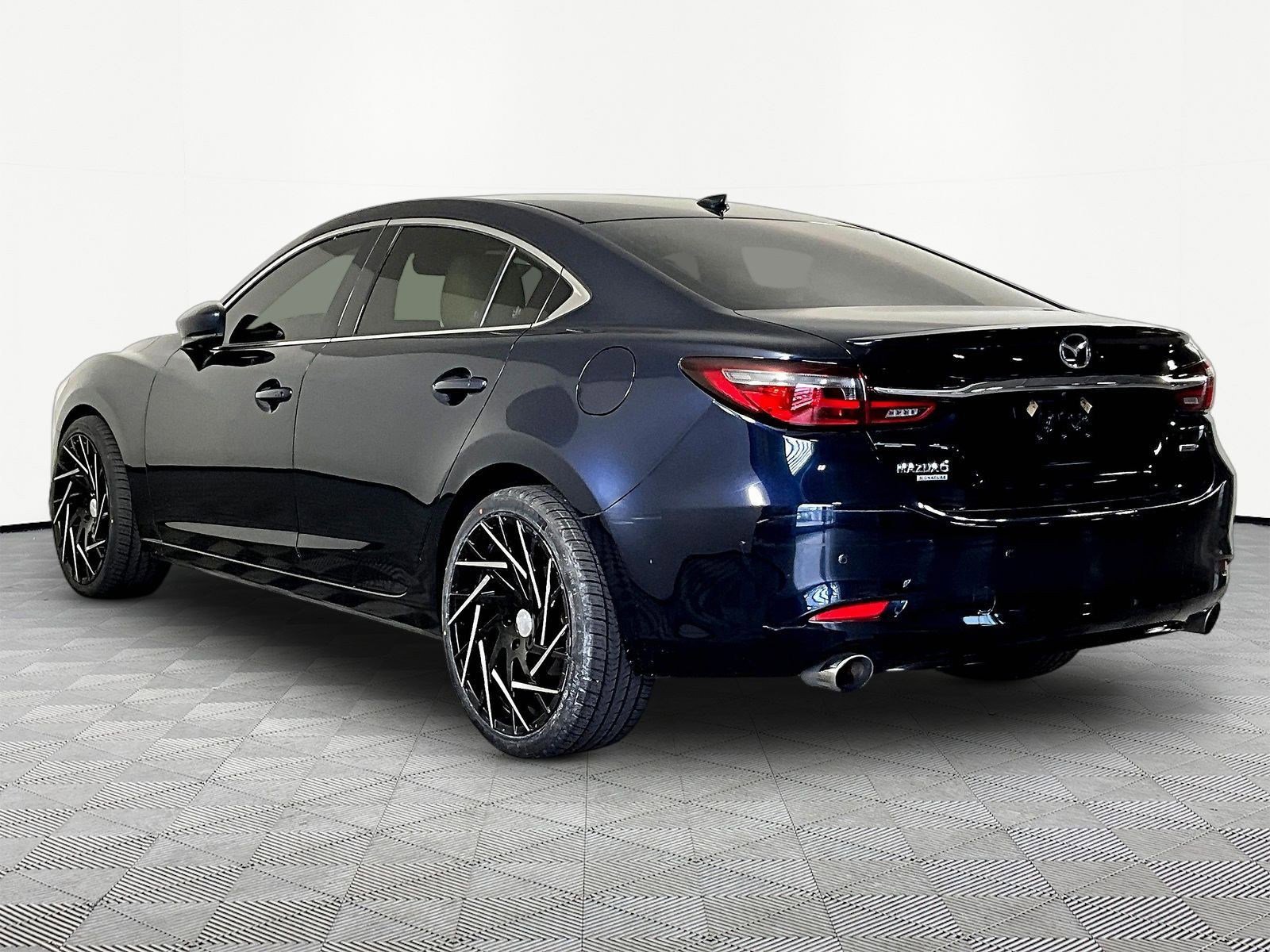 Used 2020 MAZDA MAZDA6 Signature FWD image 4