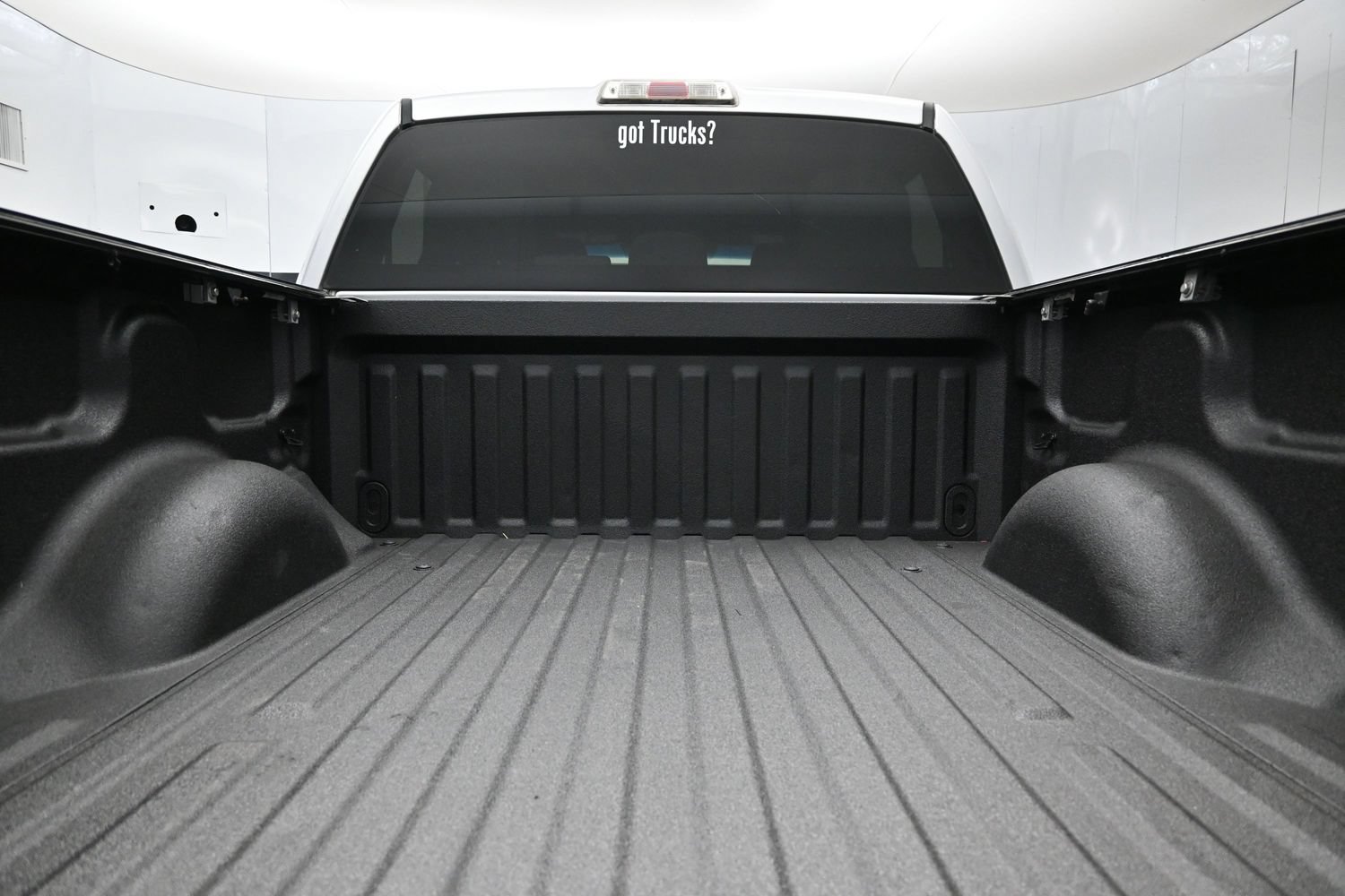 Used 2013 Ford F150 XLT w/ XLT Chrome Pkg RWD image 7